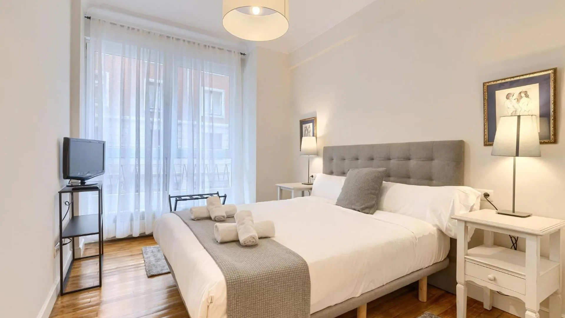Apartment Museo Pintxos By Next Stop Bilbao Spain